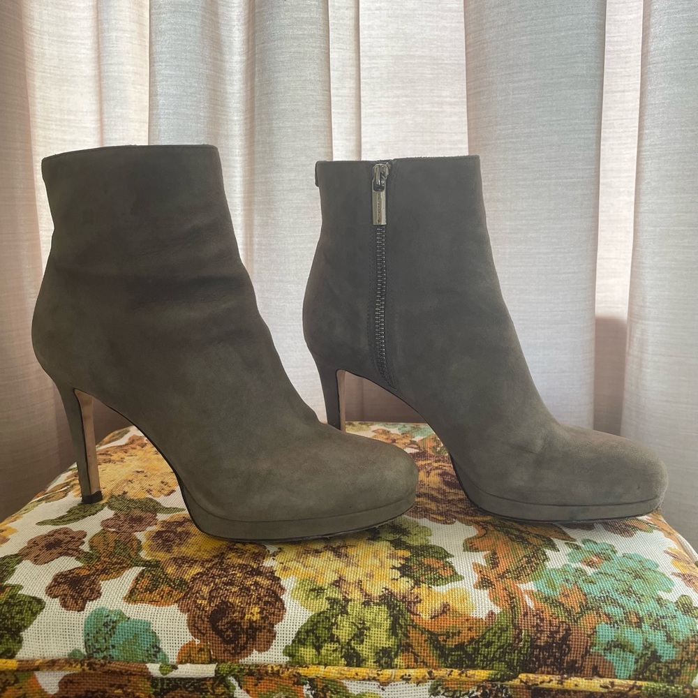 Michael Kors Sammy Platform Ankle Bootie Size 6.5
